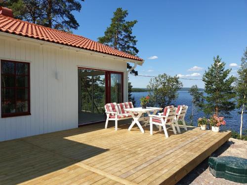 Ferienhaus für 5 Personen ca 100 qm in Rensbyn, Mittelschweden See Runn