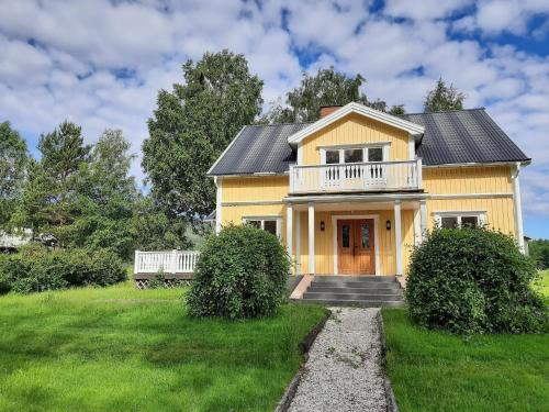 Tolles Ferienhaus in Torsby mit Großem Garten